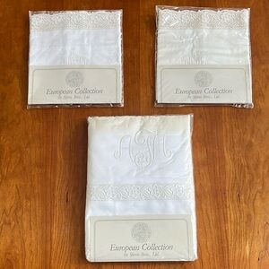 NWT Sferra 7279 Vintage European Monogram Queen/Full Flat Sheet & 2 Pillowcases.